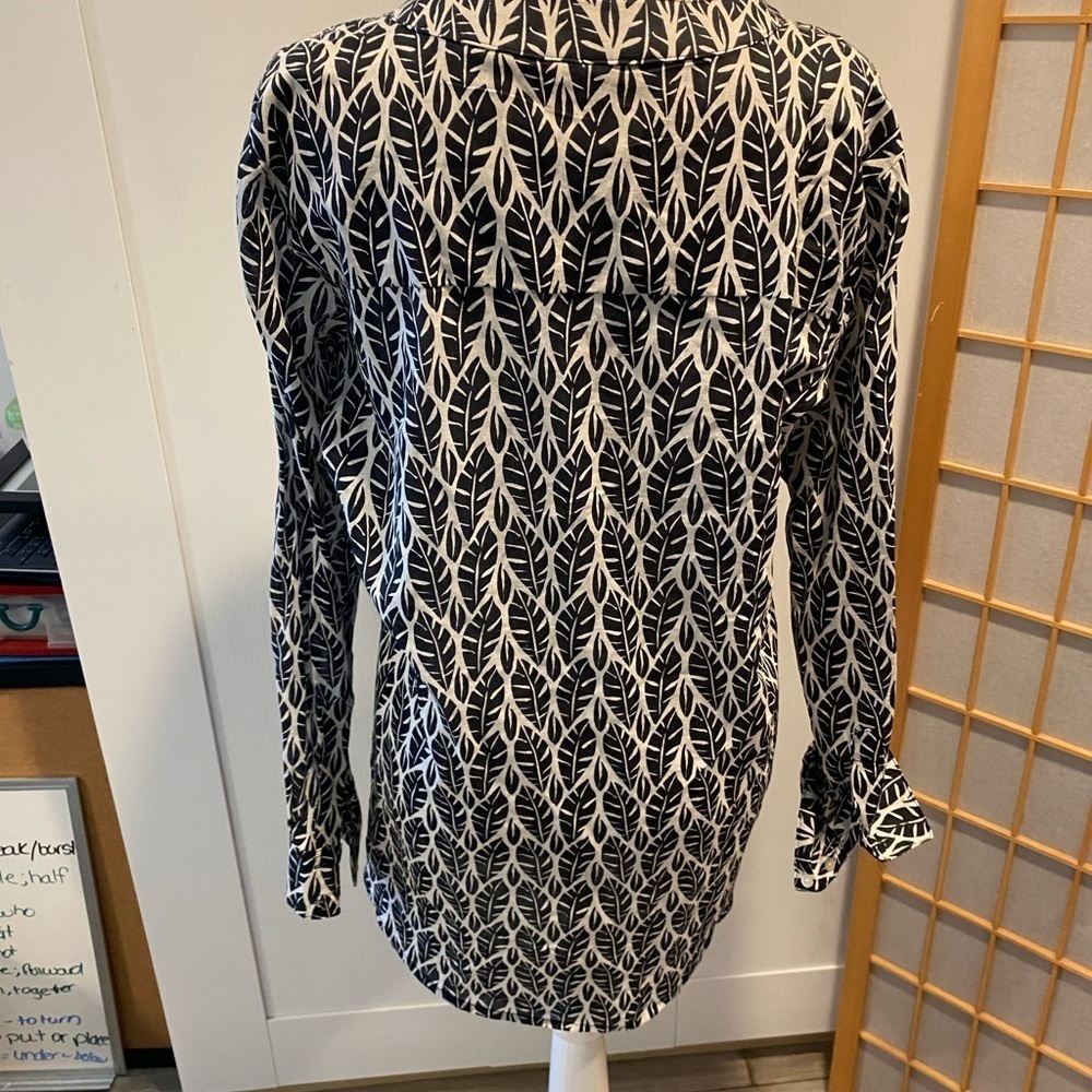 Anthropologie Four One Five Rock Flower Paper Top Black Geo Tunic Boho Blouse M - Picture 4 of 5